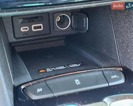 Белый Шевроле Bolt EV, объемом двигателя 0 л и пробегом 43 тыс. км за 5300 $, фото 17 на Automoto.ua