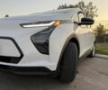 Белый Шевроле Bolt EV, объемом двигателя 0 л и пробегом 10 тыс. км за 20000 $, фото 3 на Automoto.ua