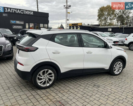 Белый Шевроле Bolt EV, объемом двигателя 0 л и пробегом 154 тыс. км за 15700 $, фото 7 на Automoto.ua