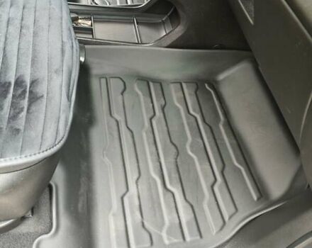 Белый Шевроле Bolt EV, объемом двигателя 0 л и пробегом 52 тыс. км за 17700 $, фото 8 на Automoto.ua