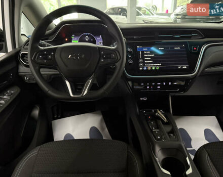 Белый Шевроле Bolt EV, объемом двигателя 0 л и пробегом 1 тыс. км за 20999 $, фото 14 на Automoto.ua