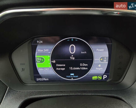 Белый Шевроле Bolt EV, объемом двигателя 0 л и пробегом 59 тыс. км за 17300 $, фото 17 на Automoto.ua