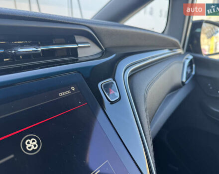 Білий Шевроле Bolt EV, об'ємом двигуна 0 л та пробігом 13 тис. км за 18350 $, фото 31 на Automoto.ua