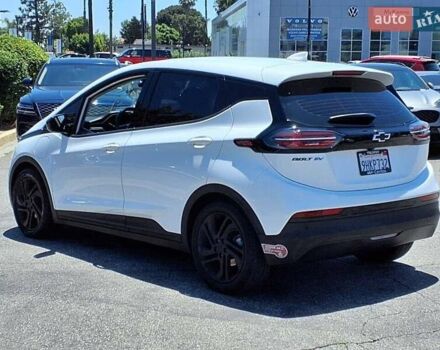 Белый Шевроле Bolt EV, объемом двигателя 0 л и пробегом 43 тыс. км за 5300 $, фото 4 на Automoto.ua