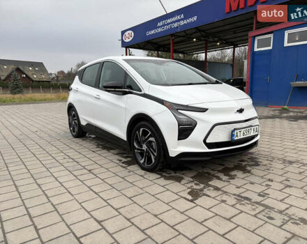 Белый Шевроле Bolt EV, объемом двигателя 0 л и пробегом 37 тыс. км за 18950 $, фото 7 на Automoto.ua