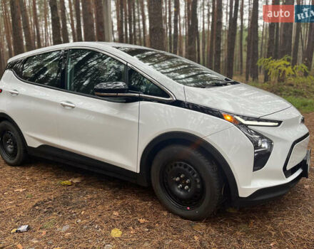 Белый Шевроле Bolt EV, объемом двигателя 0 л и пробегом 16 тыс. км за 18500 $, фото 7 на Automoto.ua