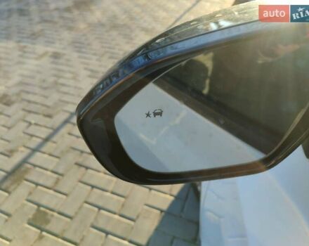 Белый Шевроле Bolt EV, объемом двигателя 0 л и пробегом 15 тыс. км за 18899 $, фото 41 на Automoto.ua