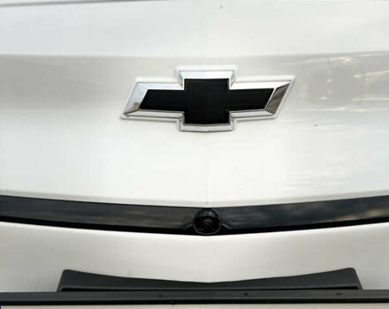 Белый Шевроле Bolt EV, объемом двигателя 0 л и пробегом 38 тыс. км за 19700 $, фото 17 на Automoto.ua