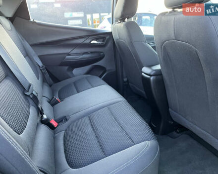 Білий Шевроле Bolt EV, об'ємом двигуна 0 л та пробігом 24 тис. км за 17950 $, фото 21 на Automoto.ua