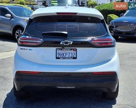 Белый Шевроле Bolt EV, объемом двигателя 0 л и пробегом 43 тыс. км за 5300 $, фото 2 на Automoto.ua