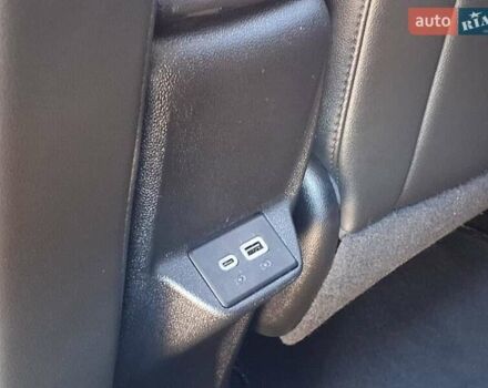 Белый Шевроле Bolt EV, объемом двигателя 0 л и пробегом 43 тыс. км за 5300 $, фото 25 на Automoto.ua