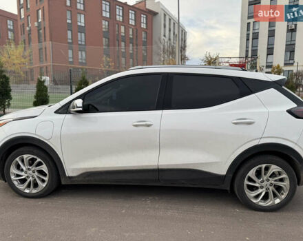 Белый Шевроле Bolt EV, объемом двигателя 0 л и пробегом 85 тыс. км за 19800 $, фото 7 на Automoto.ua