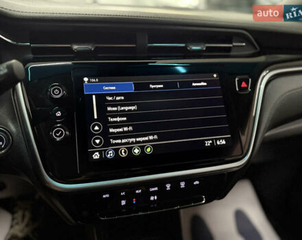 Белый Шевроле Bolt EV, объемом двигателя 0 л и пробегом 1 тыс. км за 20999 $, фото 17 на Automoto.ua