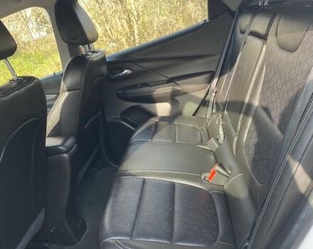 Білий Шевроле Bolt EV, об'ємом двигуна 0 л та пробігом 26 тис. км за 18500 $, фото 2 на Automoto.ua