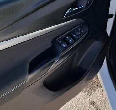 Белый Шевроле Bolt EV, объемом двигателя 0 л и пробегом 27 тыс. км за 19000 $, фото 9 на Automoto.ua