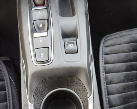 Белый Шевроле Bolt EV, объемом двигателя 0 л и пробегом 52 тыс. км за 17700 $, фото 11 на Automoto.ua