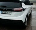 Белый Шевроле Bolt EV, объемом двигателя 0 л и пробегом 85 тыс. км за 19500 $, фото 7 на Automoto.ua
