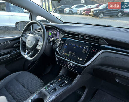 Білий Шевроле Bolt EV, об'ємом двигуна 0 л та пробігом 24 тис. км за 17950 $, фото 27 на Automoto.ua