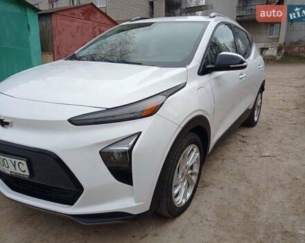 Белый Шевроле Bolt EV, объемом двигателя 0 л и пробегом 66 тыс. км за 18700 $, фото 2 на Automoto.ua