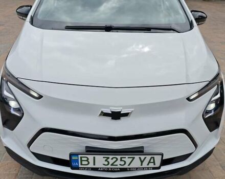 Белый Шевроле Bolt EV, объемом двигателя 0 л и пробегом 52 тыс. км за 17700 $, фото 12 на Automoto.ua