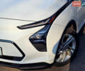 Белый Шевроле Bolt EV, объемом двигателя 0 л и пробегом 56 тыс. км за 16800 $, фото 3 на Automoto.ua