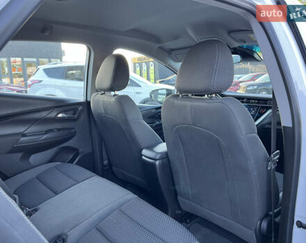 Білий Шевроле Bolt EV, об'ємом двигуна 0 л та пробігом 24 тис. км за 17950 $, фото 22 на Automoto.ua