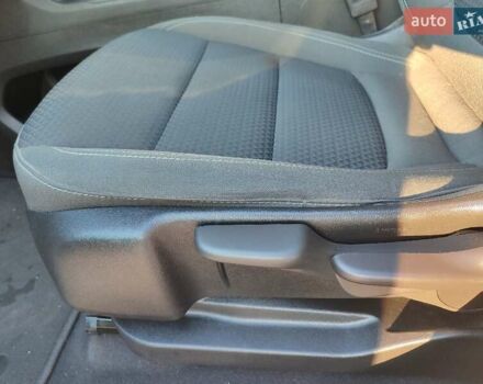 Белый Шевроле Bolt EV, объемом двигателя 0 л и пробегом 15 тыс. км за 18899 $, фото 12 на Automoto.ua