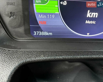 Белый Шевроле Bolt EV, объемом двигателя 0 л и пробегом 37 тыс. км за 18950 $, фото 33 на Automoto.ua