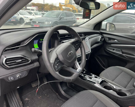 Белый Шевроле Bolt EV, объемом двигателя 0 л и пробегом 154 тыс. км за 15700 $, фото 10 на Automoto.ua