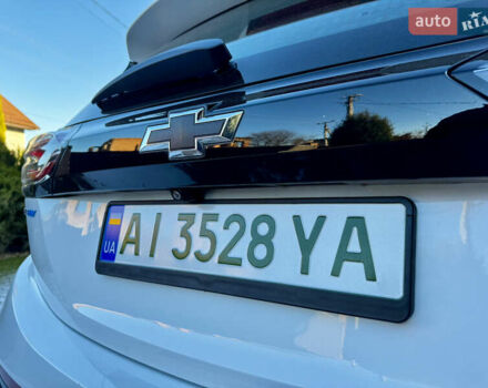 Білий Шевроле Bolt EV, об'ємом двигуна 0 л та пробігом 26 тис. км за 19950 $, фото 10 на Automoto.ua