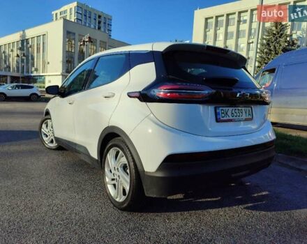 Белый Шевроле Bolt EV, объемом двигателя 0 л и пробегом 15 тыс. км за 18899 $, фото 15 на Automoto.ua