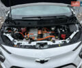 Белый Шевроле Bolt EV, объемом двигателя 0 л и пробегом 33 тыс. км за 17200 $, фото 20 на Automoto.ua