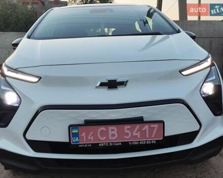 Белый Шевроле Bolt EV, объемом двигателя 0 л и пробегом 50 тыс. км за 17990 $, фото 9 на Automoto.ua