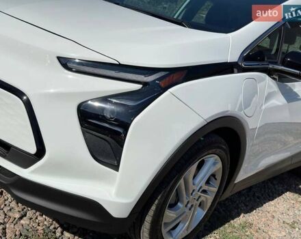 Белый Шевроле Bolt EV, объемом двигателя 0 л и пробегом 1 тыс. км за 20800 $, фото 9 на Automoto.ua