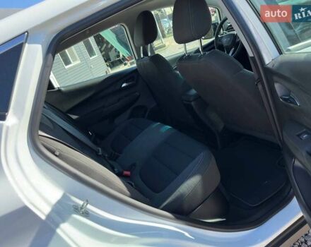 Белый Шевроле Bolt EV, объемом двигателя 0 л и пробегом 1 тыс. км за 20800 $, фото 12 на Automoto.ua