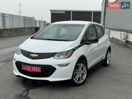 Белый Шевроле Bolt EV, объемом двигателя 0 л и пробегом 80 тыс. км за 12300 $, фото 1 на Automoto.ua