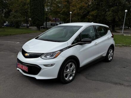 Білий Шевроле Bolt EV, об'ємом двигуна 0 л та пробігом 107 тис. км за 14199 $, фото 1 на Automoto.ua