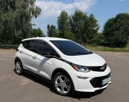 Білий Шевроле Bolt EV, об'ємом двигуна 0 л та пробігом 142 тис. км за 14200 $, фото 1 на Automoto.ua