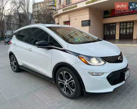 Білий Шевроле Bolt EV, об'ємом двигуна 0 л та пробігом 129 тис. км за 15500 $, фото 1 на Automoto.ua