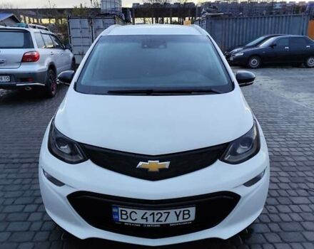 Шевроле Bolt EV 2017 в Львове на Automoto.ua Белый Шевроле Bolt EV, объемом двигателя 0 л и пробегом 102 тыс. км за 15000 $, фото 1 на Automoto.ua
