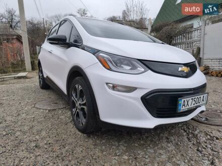 Шевроле Bolt EV 2017 в Харькове на Automoto.ua Белый Шевроле Bolt EV, объемом двигателя 0 л и пробегом 128 тыс. км за 14999 $, фото 1 на Automoto.ua
