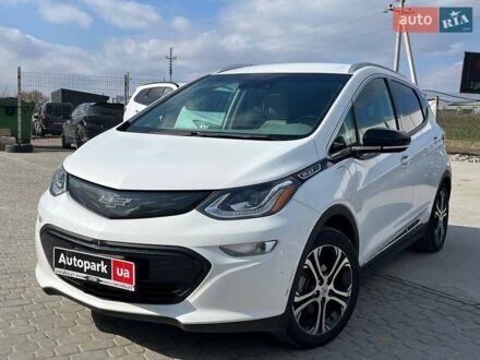 Шевроле Bolt EV 2017 у Львові на Automoto.ua Білий Шевроле Bolt EV, об'ємом двигуна 0 л та пробігом 219 тис. км за 12800 $, фото 1 на Automoto.ua
