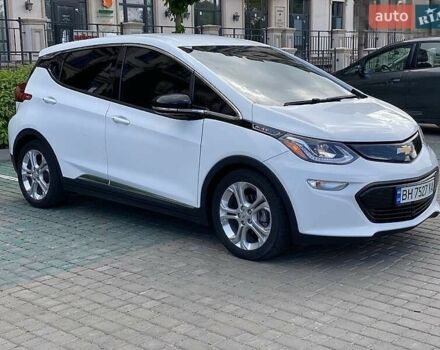 Білий Шевроле Bolt EV, об'ємом двигуна 0 л та пробігом 130 тис. км за 14800 $, фото 1 на Automoto.ua