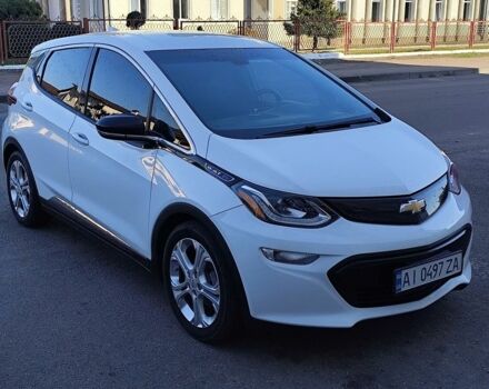 Білий Шевроле Bolt EV, об'ємом двигуна 0 л та пробігом 88 тис. км за 14999 $, фото 1 на Automoto.ua
