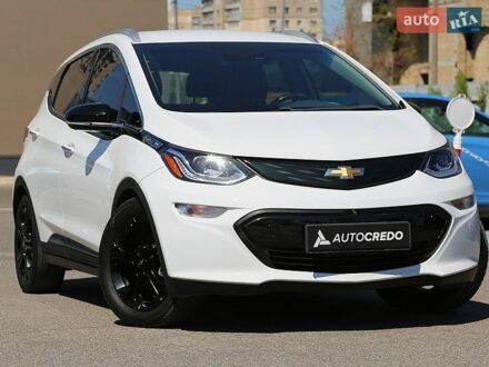 Белый Шевроле Bolt EV, объемом двигателя 0 л и пробегом 72 тыс. км за 16500 $, фото 1 на Automoto.ua