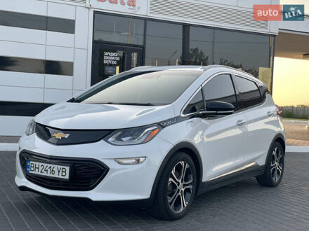 Шевроле Bolt EV 2018 в Николаеве на Automoto.ua Белый Шевроле Bolt EV, объемом двигателя 0 л и пробегом 56 тыс. км за 17425 $, фото 1 на Automoto.ua