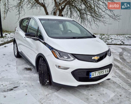 Білий Шевроле Bolt EV, об'ємом двигуна 0 л та пробігом 196 тис. км за 14200 $, фото 1 на Automoto.ua