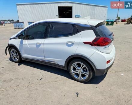 Белый Шевроле Bolt EV, объемом двигателя 0 л и пробегом 91 тыс. км за 12250 $, фото 1 на Automoto.ua