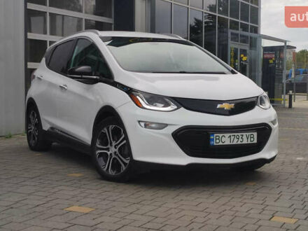 Шевроле Bolt EV 2018 в Дрогобыче на Automoto.ua Белый Шевроле Bolt EV, объемом двигателя 0 л и пробегом 230 тыс. км за 12900 $, фото 1 на Automoto.ua