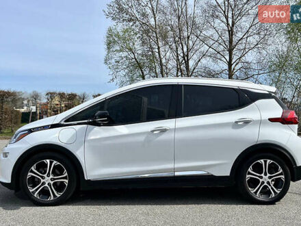 Белый Шевроле Bolt EV, объемом двигателя 0 л и пробегом 51 тыс. км за 13600 $, фото 1 на Automoto.ua